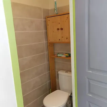 Appartement Agreable Et Spacieux Ensoleille Valros Exterior photo